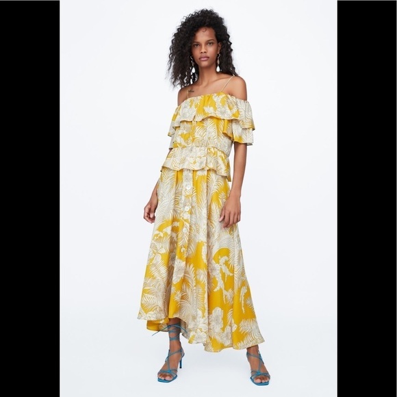 Zara Dresses & Skirts - Zara Yellow Floral Tropical print skirt & top set